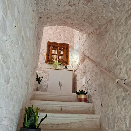 L' Angolo Dei Poeti Sammichele Di Bari